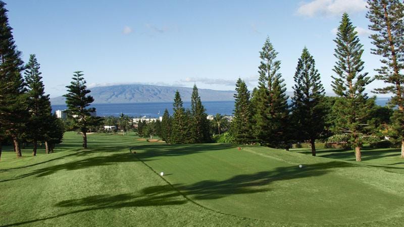 Kaanapali Royal 10th teebox with view of island of Lanai