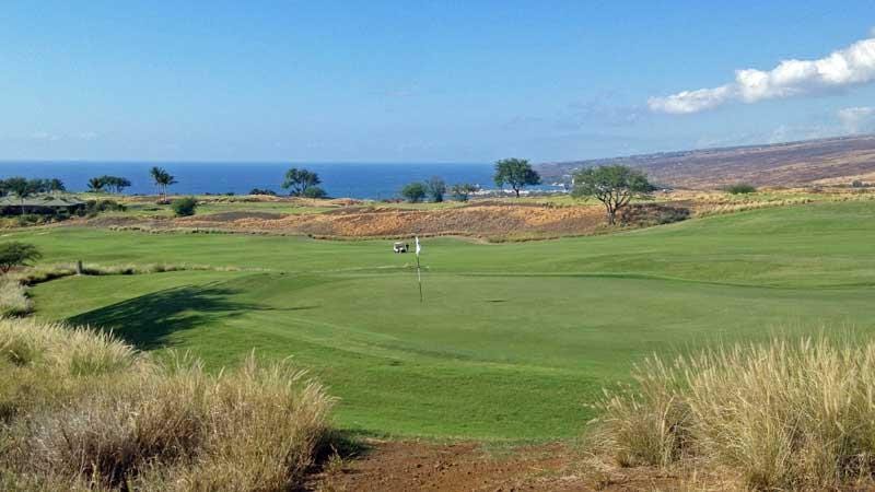 Looking at the 1st green at Hapuna Golf Course.