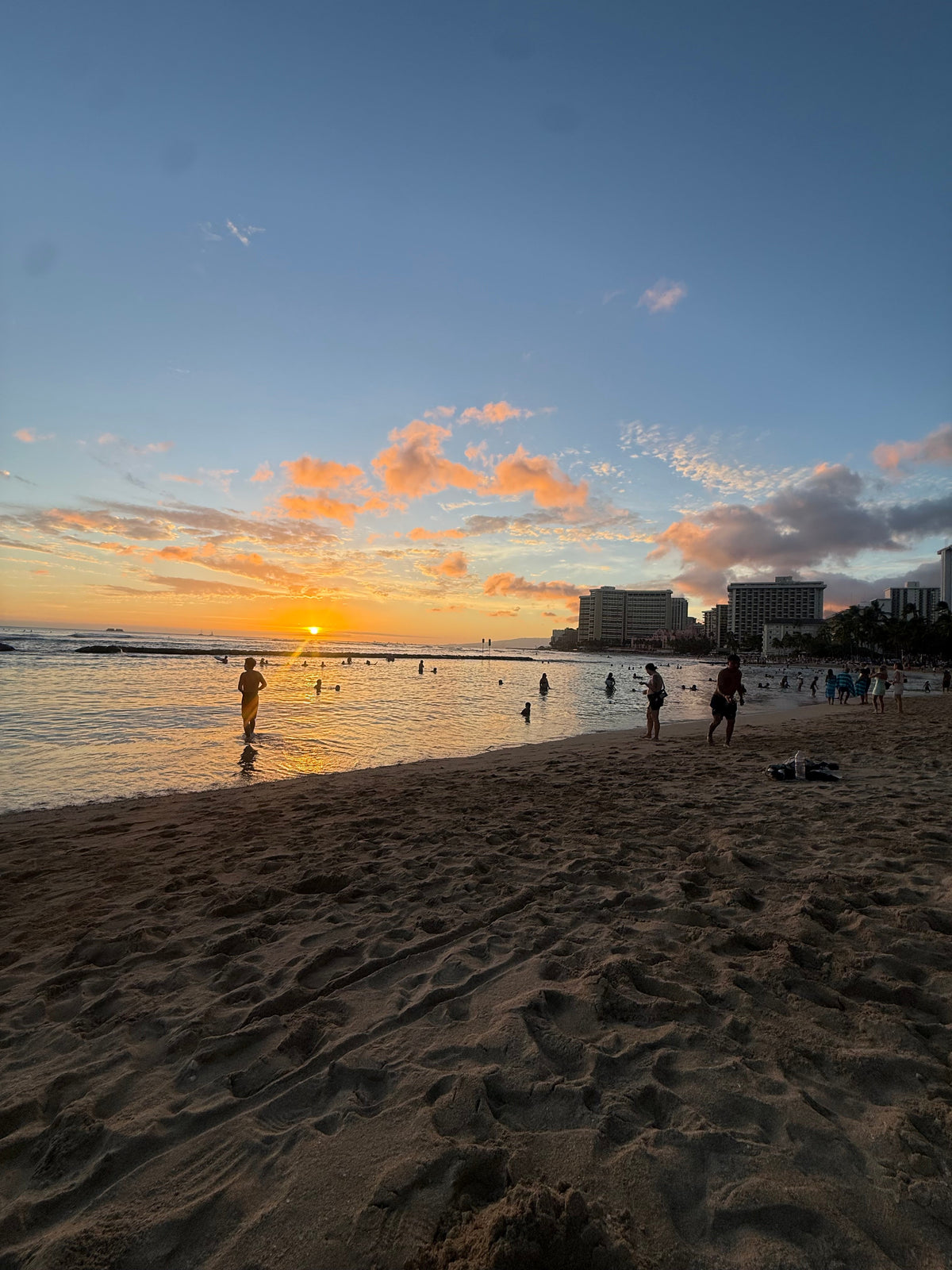 Top 5 Things to Do on Oahu: Golf, Surfing, Pearl Harbor & More