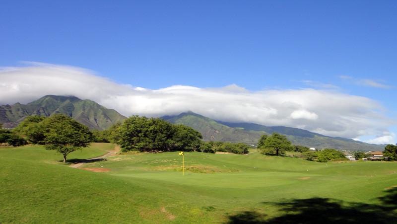 Dunes at Maui Lani course