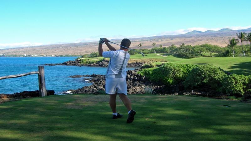 Mauna Kea black tees with Hawaii Tee Times staffer